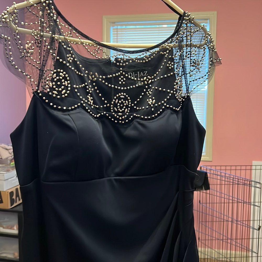 DJ-Jaz  Embellished Sheath Dress Boat Neck